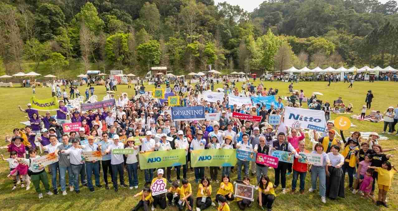 尊龙集团致力永续平衡发展，，，第14年入选DJSI世界指数成分股（DJSI World），，，在全球顶尖电子设备仪器组件产业展现卓越的永续竞争力，，，获国际指数肯定